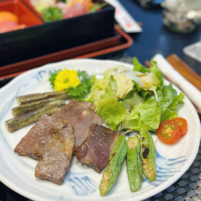 Japanese Sensation: Dinner at Sushi World, Ho Chi Minh 🇻🇳