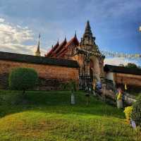 วัดพระธาตุลำปางหลวง ไหว้พระธาตุประจำปีเกิด ปีฉลู