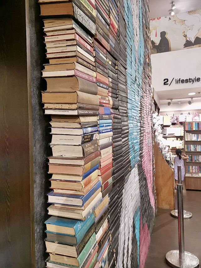 BGC文青標配「Fully Booked」網紅書店