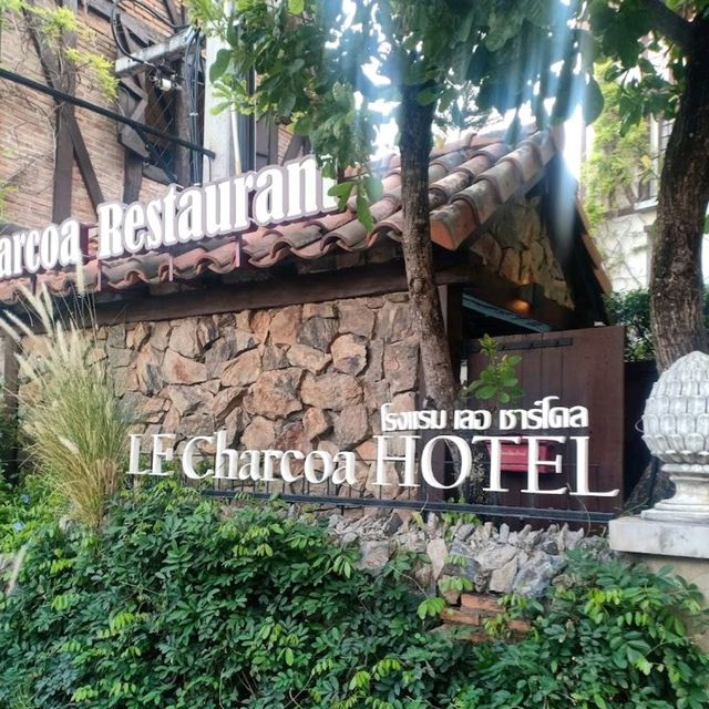 ที่พักสุดมินิมอล Le Charcoa Hotel เชียงใหม่