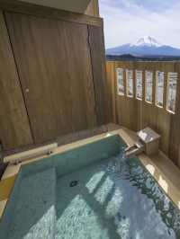 Fuji view at Hotel Kaneyamaen 