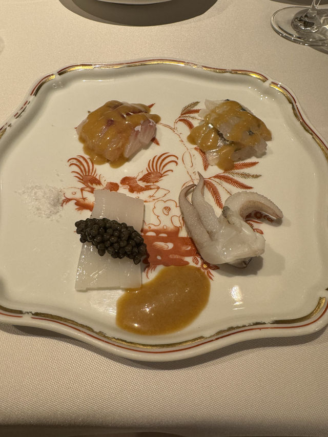 食材を選んで自分だけのコースを！サロンドグーのディナー
