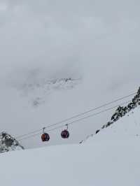 นั่งกระเช้าพิชิตยอดเขา Dagu Glacier 