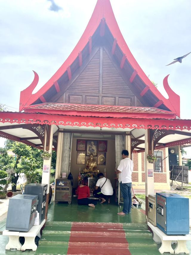 หลวงปู่เปี้ยน วัดโพธาราม สุพรรณบุรี