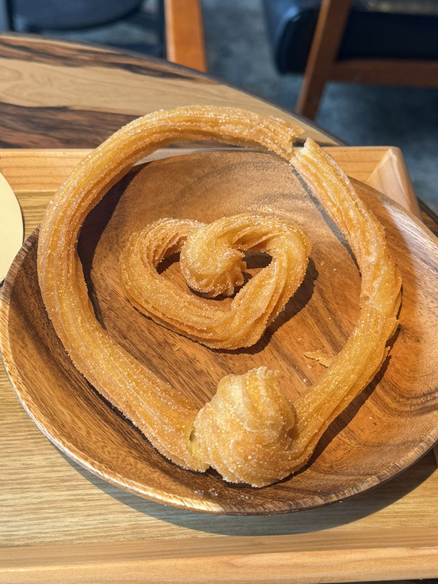 【埼玉(大宮)】まだ穴場カフェ！？大宮駅に新しくオープンしたコンセントカフェ