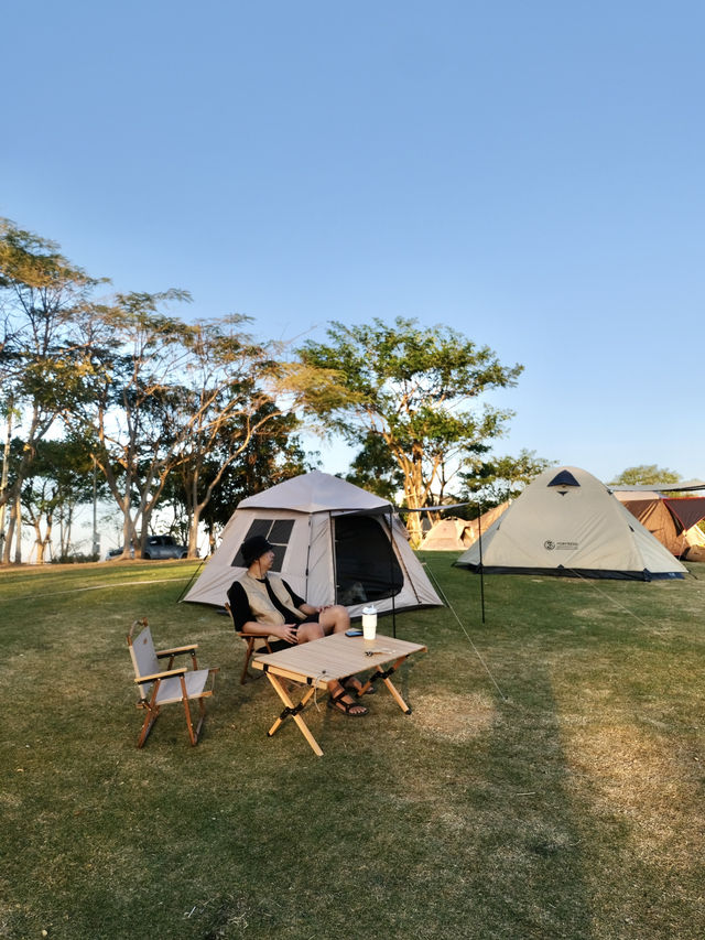 ลานกางเต็นท์สุดชิล ไร่ภูนับดาว มวกเหล็ก ⛺️🌲