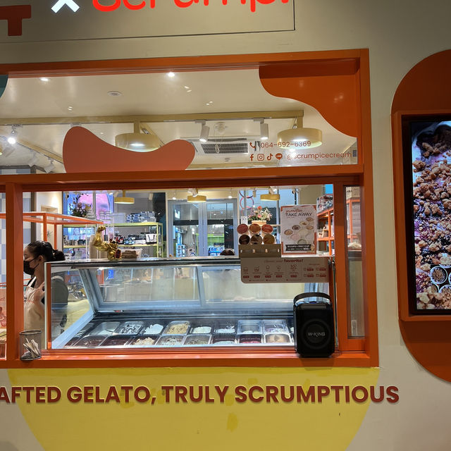 Scrump ไอศครีมโฮมเมด เข้มข้นเหมือนกินขนม