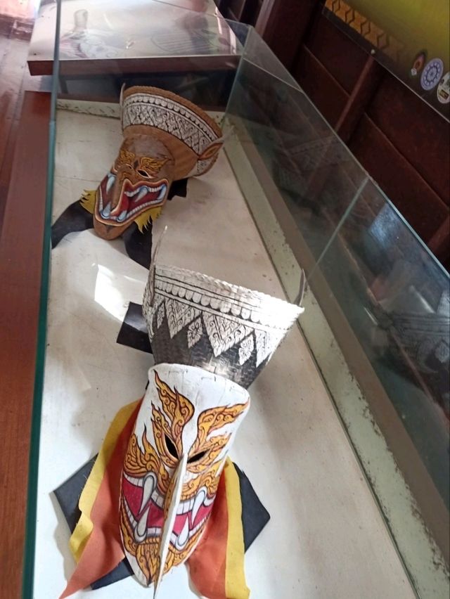 เที่ยวชมพิพิธภัณฑ์ผีตาโขน