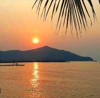 ตะวันลับฟ้า ณ บางเสร่ ชลบุรี