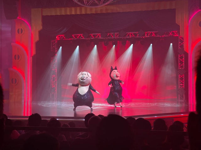 โรงละครใน USJ2024 : Illumination Theater