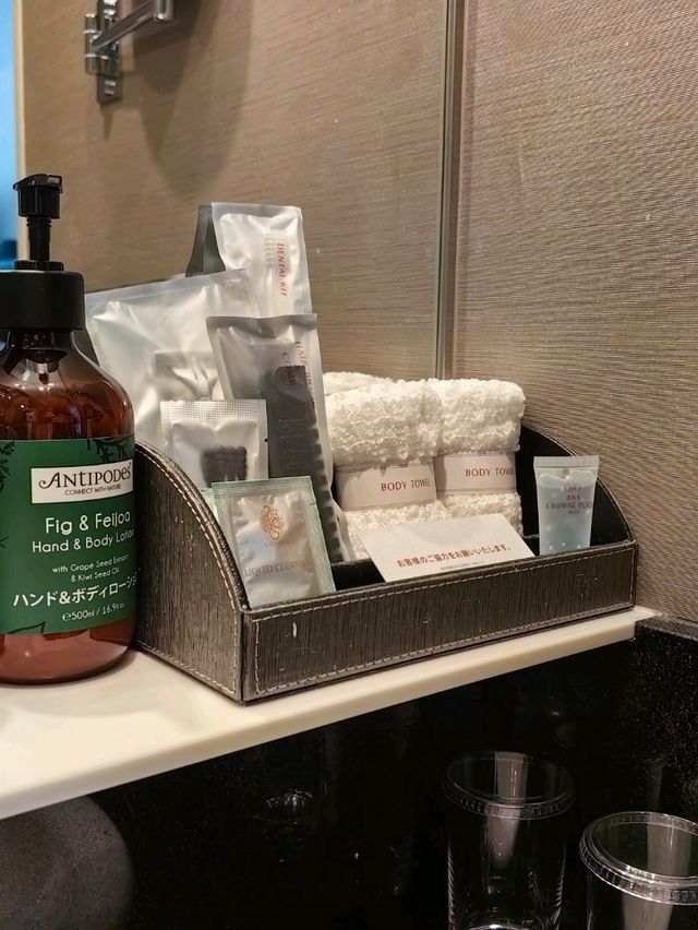算抵住的高級商務型 - ANA大阪皇冠假日酒店