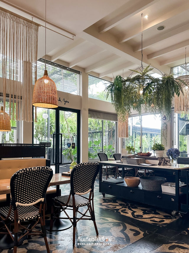 ร้านอาหารบรรยากาศสบาย กับเมนูที่ตอบโจทย์ทุกคน