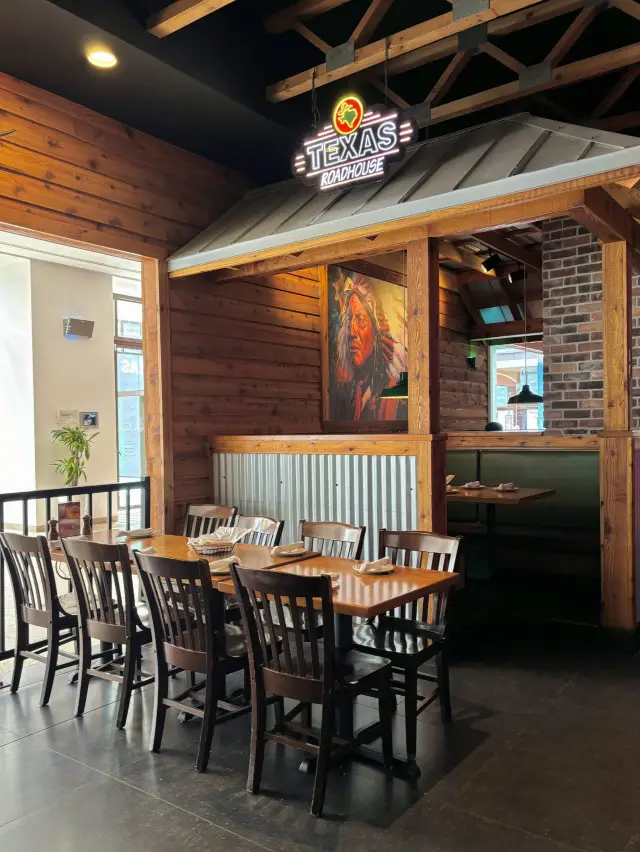 아부다비에서 즐길 수 있는 Texas Roadhouse🤎