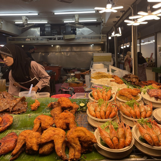 Enjoying street foods in Hatyai 🇹🇭☀️