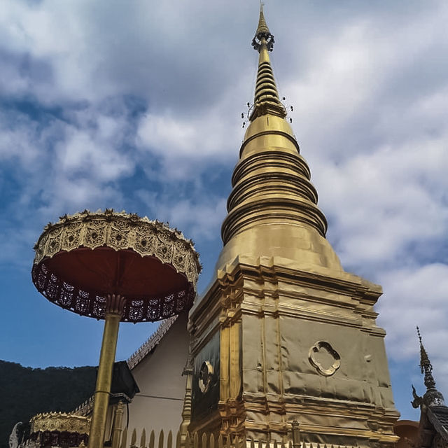 วัดพระธาตุแก่งสร้อย จ.ตาก