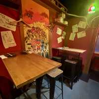 【大阪・梅田】焼鳥や炭焼きが旨いレトロな居酒屋「純酒場 オキタヤ 梅田店」