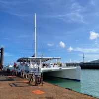 ล่องเรือยอร์ช แหลมพรหมเทพ