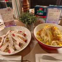 寒舍艾美酒店，探索廚房平日午餐