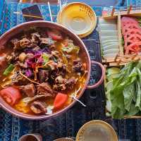 ชาบูหม้อไฟทองแดงเนื้อจามรี 🥩