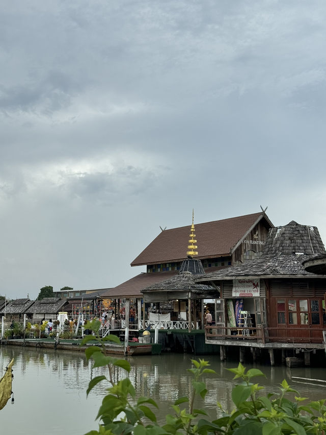 เที่ยวตลาดน้ำ4ภาค พัทยา