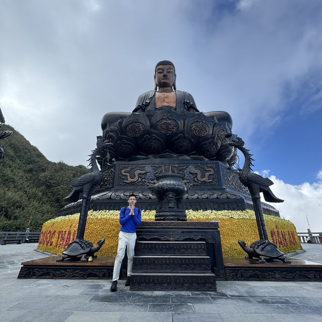 Embracing the Magic of Sapa and Fansipan: A Journey to the Roof of Indochina