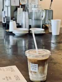 คิดถึงวิทยา คาเฟ่กลางหุบเขาแม่แตง วิวล้านล้าน 🌲☕