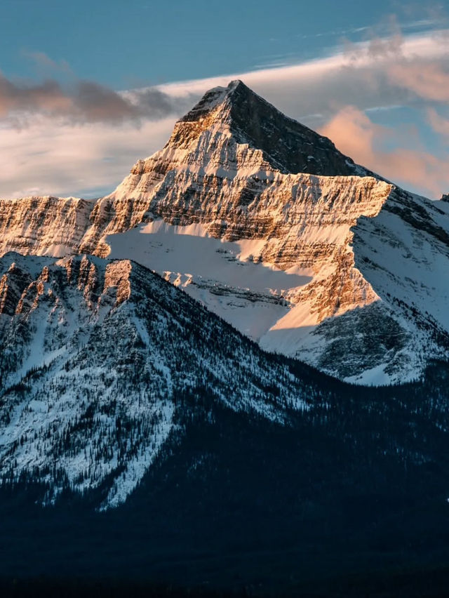 Exploring Alberta in Winter: A Snowy Wonderland