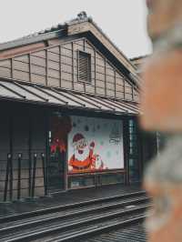 台北最萌聖誕老公公 偷偷爬上二樓 拍照、散步、打卡一次滿足 