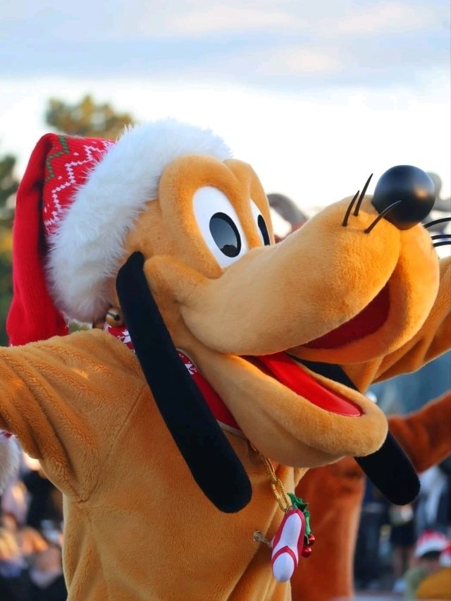ディズニー・クリスマス・ストーリーズ“フォンド・フェアウェル”2024