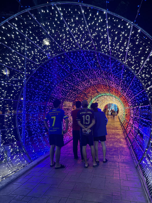 The Tunnel of Light: Krabi Town’s Riverside Enchantment 🌟✨