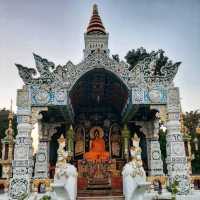ชมศิลปะไทใหญ่ผสมศิลปะล้านนาที่วัดมิ่งเมือง
