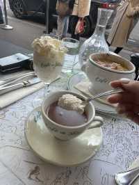 【フランス/パリ】ピカソも来ていた！老舗カフェ☕️