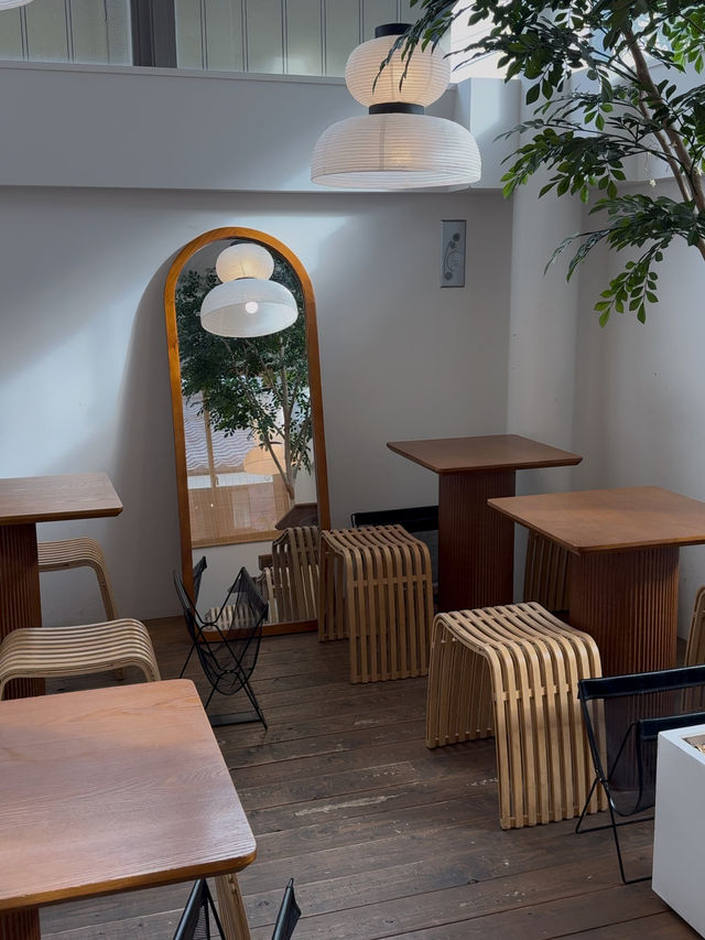 Kumonocha Cafe: A Bamboo-Themed Matcha Haven in Arashiyama