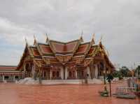 วัดพระธาตุเชิงชุมวรวิหาร สกลนคร