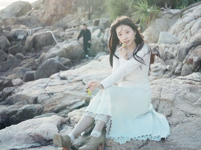  🏖️💕 情侶們，來洪聖爺泳灘享受浪漫的海邊時光吧！