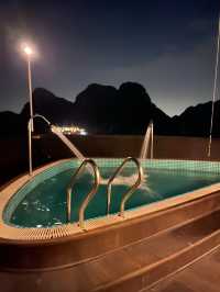 A cruise experience @ Halong Bay 