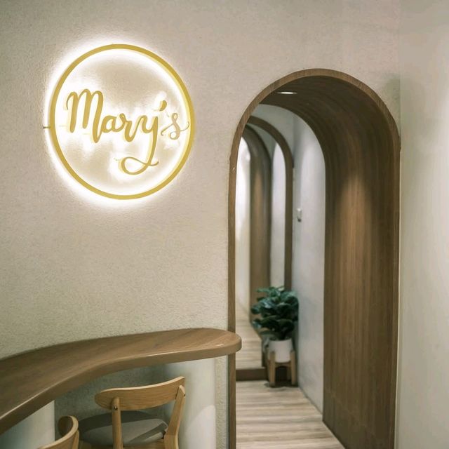 Mary’s Café