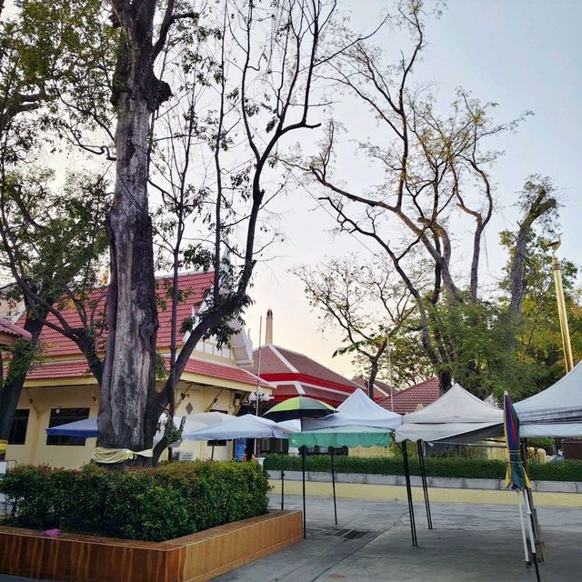ศาลเจ้าแม่กวนอิมวัดสพานสูงนนทบุรี