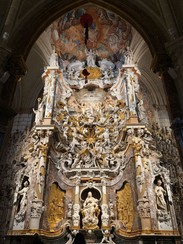 Experience how the light of god shines on Earth in Toledo