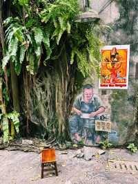 Time Travel Through Murals at Kwai Chai Hong 🎨