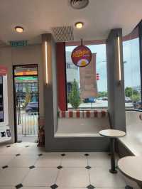 A Retro KFC Experience Like No Other