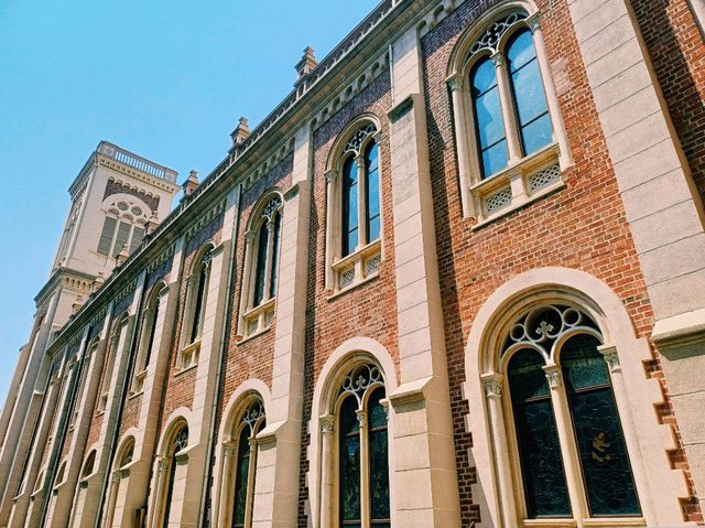 泰國曼谷市中心老城區著名古跡建築景點：聖母升天大教堂，歐式哥特藝術風格建築，適合拍照📸打卡