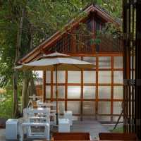 ณ ชล • บางแสน, ชลบุรี 🛖🌳🍱🦀🦞