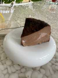 【福岡カフェ】水が流れるテーブルがあるお洒落なカフェ☕️