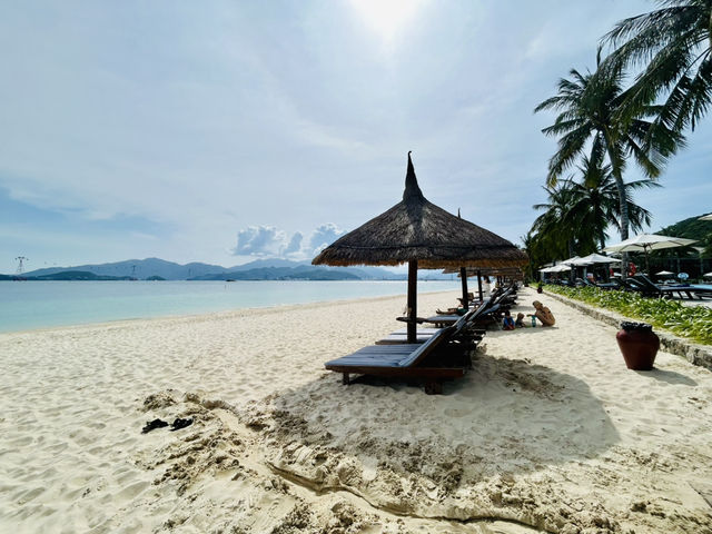 ที่พักริมทะเล Vinpearl land ญาจาง