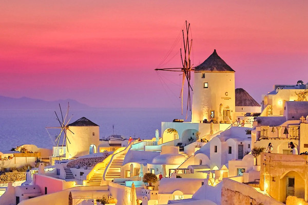 🌅 サントリーニ | エーゲ海で最も美しい夕日 | Trip.com サントリーニ