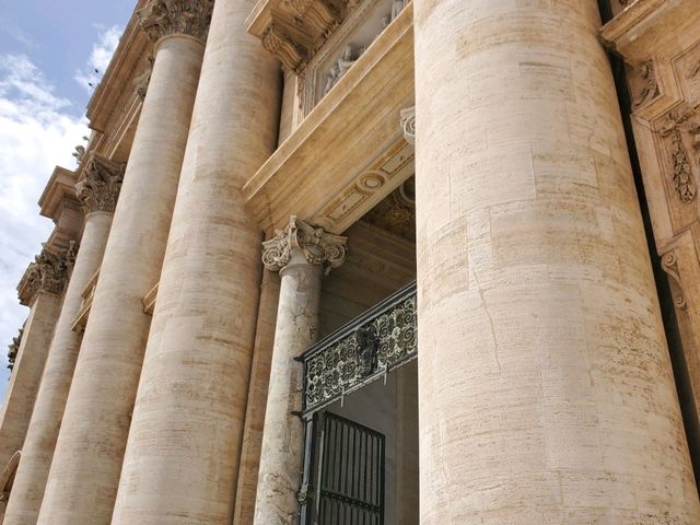 [🇻🇦バチカン] 圧巻の美しさ、サン・ピエトロ大聖堂とミケランジェロのピエタ