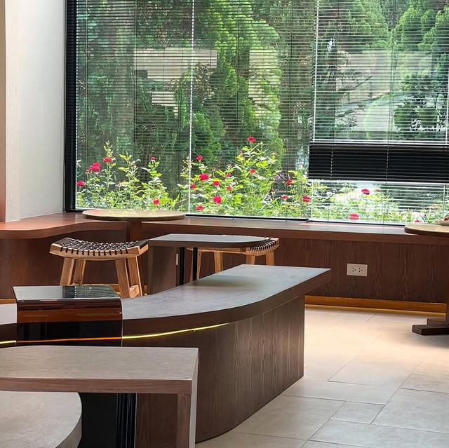 TEDS Coffee & Eatery 
