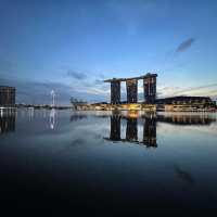 Merlion Park: Singapore’s Iconic Symbol of Heritage & Modernity
