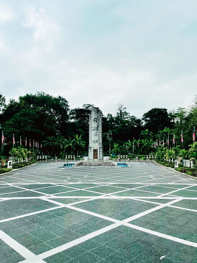 “Tugu Negara: Timeless Tribute to Malaysia’s Heroes”